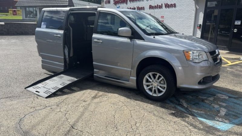 dodge grand caravan 2019 2C4RDGCGXKR633658 image dodge grand caravan 2019 2C4RDGCGXKR633658 image